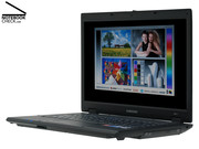 ...mit guter Brillanz und kommoder - wenn auch kühler - Farbwiedergabe.