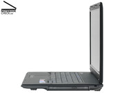 ...auf einen DVI-/HDMI-Anschluss sowie Bluetooth muss der Anwender verzichten.