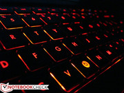 Durch die purpurne Tastatur grenzt sich das dm4-3090se in der Tat von anderen Notebooks ab
