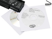 Beim Testsample war nicht viel Zubehör dabei. Bei der Serie dürften aber neben Bedienungsanleitung und Treiber-CD auch Software von Ashampoo dabei sein.