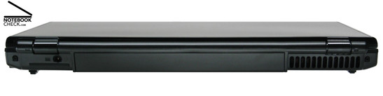 One C6537 Rückseite: Netzanschluss, Akku, Lüftungsschlitze