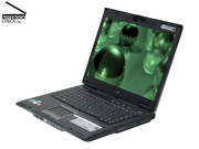 Von der Optik her präsentiert sich das Acer TravelMate 6592G als typischer Business-Profi. Schnörkelloses Design und edel anmutendes Touchpad.