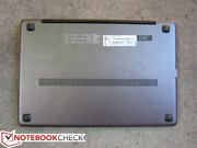 Die Unterseite ist glatt und ziemlich robust