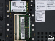 Günstig: Der zweite RAM-Slot ist frei. Im ersten Steckplatz ist ein schnelles PC2-5300-Modul mit 2 GByte vorhanden. Zum Aufrüsten steckt man einfach noch eins dazu.