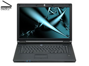 Die Innenseite des Znote 3415W ist in schlichtem Schwarz gehalten. Auf aufwändigen Pomp wurde bewusst verzichtet, dezentes Understatement ist hier Trumpf.