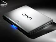 Vaio VGN-CR31: Glänzende und funkelnde Oberflächen mit Mini-LED-Show.