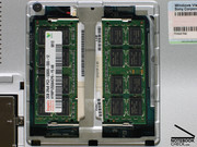 Als Hauptspeicher sind 2x 2048 MByte an Bord, davon werden 3 GByte genutzt.