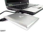 Kompakt und leicht passt sie in fast jede Notebooktasche.