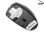 ... die Unterseite weist die Bluetooth-Maus als ein Logitech-OEM-Produkt aus.