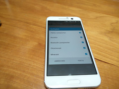 Auch mit Apple AirPlay versteht sich HTCs Smartphone mittlerweile.