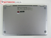 Zugang zur Hauptplatine via Inbusschrauben