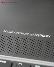Die Lautsprecher werden durch Software von Dolby unterstützt.