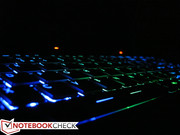 Die Beleuchtung der Tastatur ist in drei konfigurierbare Bereiche der Tastatur geteilt