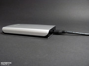 lediglich eine Schnittstelle findet man an der Rückseite: USB 3.0