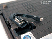 Ein VGA-Adapter für den verbauten Mini-Displayport...
