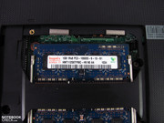 2x 2GB DDR3 RAM-Module sind verbaut