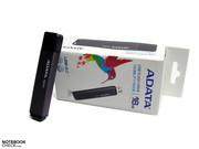 Der Packungsinhalt ist karg: Stick + Beipackzettel