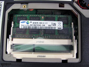 Sehr gut: 4 GB Modul + freier RAM Slot