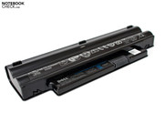 Ein großer 6-Zellen-Akku (48 Wh) ermöglicht über 10 Stunden Laufzeit.