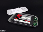 Laufwerke mit einer Bauhöhe von über 9,5mm passen aber nicht