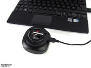 rote Lampe leuchtet beim Laden