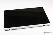 Das Acer Iconia W700-53334G12as Tablet