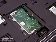 Der zweite Arbeitsspeicher Slot auf der Rückseite ist noch nicht belegt. Auf den ersten Slot gewährt HP keinen Zugriff.