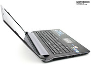 ... guter Verarbeitung, aber das Gewicht von 3 Kilogramm bleibt.