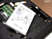 Die integrierte 2,5-Zoll-Festplatte (9 Millimeter) von Samsung und ...