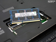 Unter der Ersten finden bis zu 8 GByte DDR3-RAM ein neues Heim.