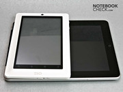 Das Creative ZiiO 7" im Vergleich zum Apple iPad.