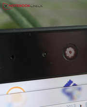 Zumal es viele gute Ideen, wie Musikwiedergabe von externen Quellen im ausgeschalteten Zustand...