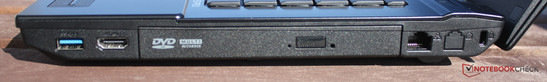 Rechte Seite: Netzanschluss, 1x USB 2.0, Display Port, VGA, 34mm Expresscard, eSATA (USB 2.0 Kombo), 3,5mm Audioausgnag (S/PDIF), Audioeingang