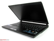 Auch dank Nvidias Optimus Technologie hat Asus eine gelungene Kombination aus Leistungsfähigkeit und geringem Energieverbrauch verwirklicht.