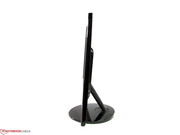 Das schlanke Äußere ist wenig stabil, erfreut dafür aber auch mit einem geringen Gewicht.