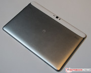 Der Aluminiumbody ist verwindungssteif, ...