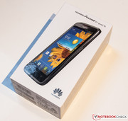 Die Verpackung des Ascend D1 Quad XL verbirgt