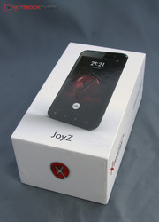 Xtreamer, ein koreanisches Unternehmen, versucht sich auch an einem Smartphone.