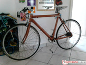 Rückwärtige Kamera: 3 MP