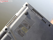 Der Luftaus- und Einlass sollte unter Höchstlasst besser nicht abgedeckt werden.