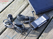 Das ist der Grund, warum es bei zeitgleicher CPU+GPU Höchstlast zur CPU-Drossellung kommt.