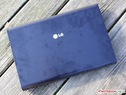 nicht von schwer entfernbaren Fingerabdrücken übersäht ist.