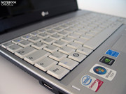 Mit einem verständlichen Layout und einem sehr angenehmen Tippgefühl sind auch umfangreichere Schreibaufgaben kein Problem.