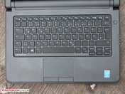 Tastatur: deutlicher Hub, knackiger Druckpunkt