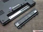 Akku mit einer Kapazität von 65 Wh