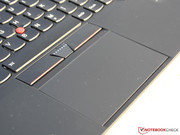 Matte Oberflächen, exzellente Eingabegeräte im über Jahre erprobten ThinkPad Style sowie eine starke Laufzeit.
