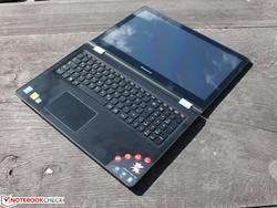 Lenovo Yoga 500-15IBD (80N6008AGE), zur Verfügung gestellt von
