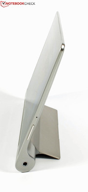 ...rastet erst in der Endposition spürbar ein.