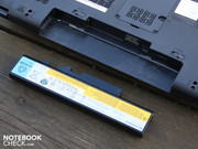 Der Lithium-Ionen Akkumulator hat nur eine Kapazität von 48 Wattstunden.