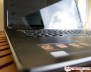 Die abgerundeten Tasten des Lenovo G780 besitzen einen ordentlichen Tastenhub.